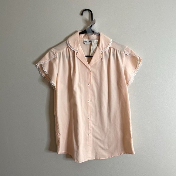 Vintage 1960's Peach SS Button Up with Lace Trim, Size S - Picture 2 of 4